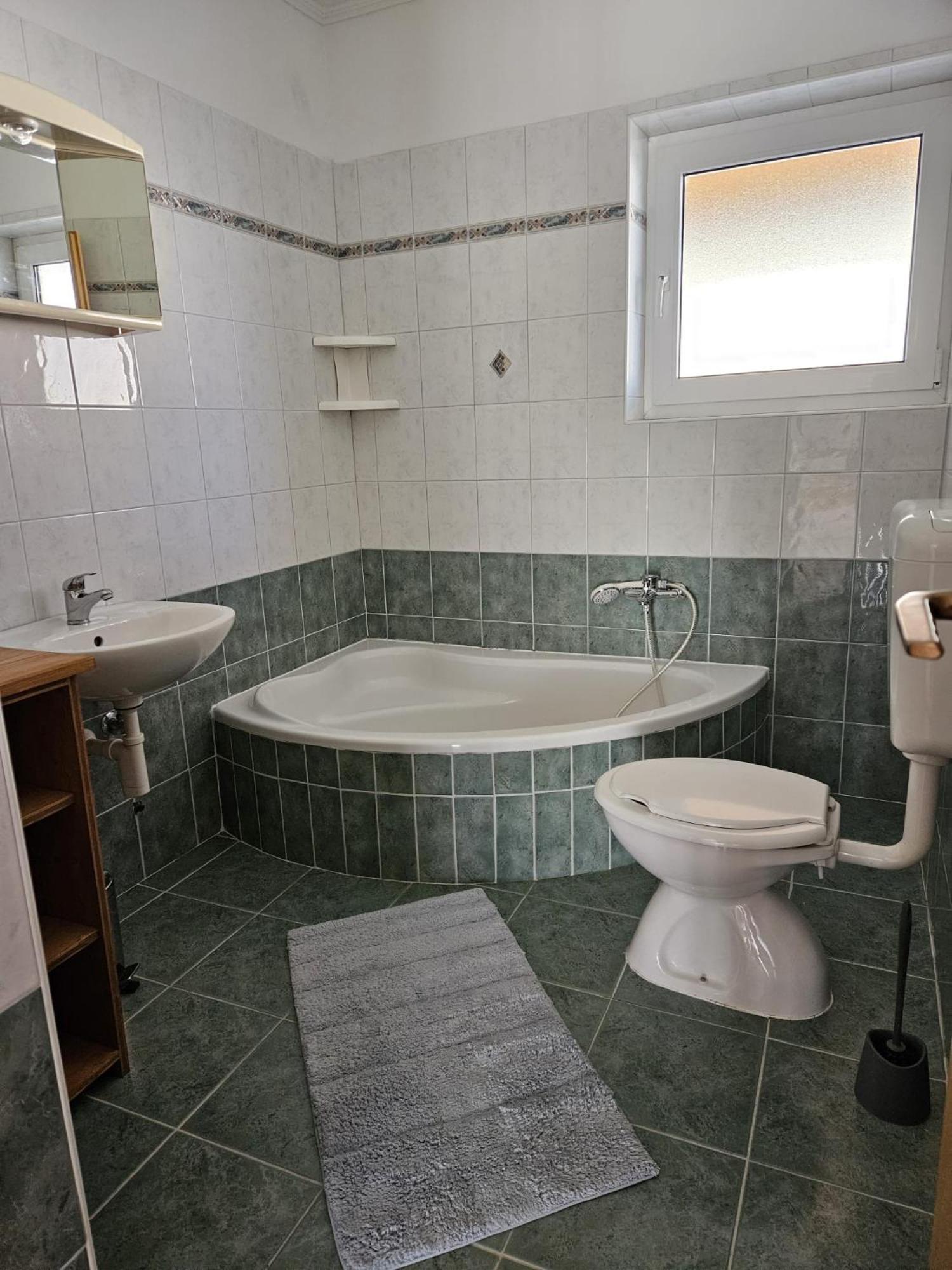 Pljesa Apartments Supetarska Draga Eksteriør billede